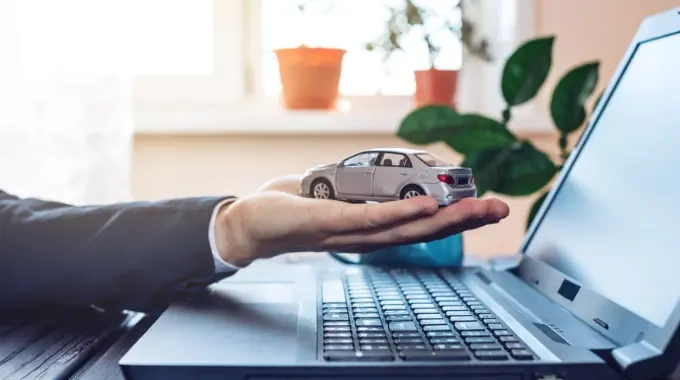 Kaip patikrinti automobilį prieš ilgą kelionę?